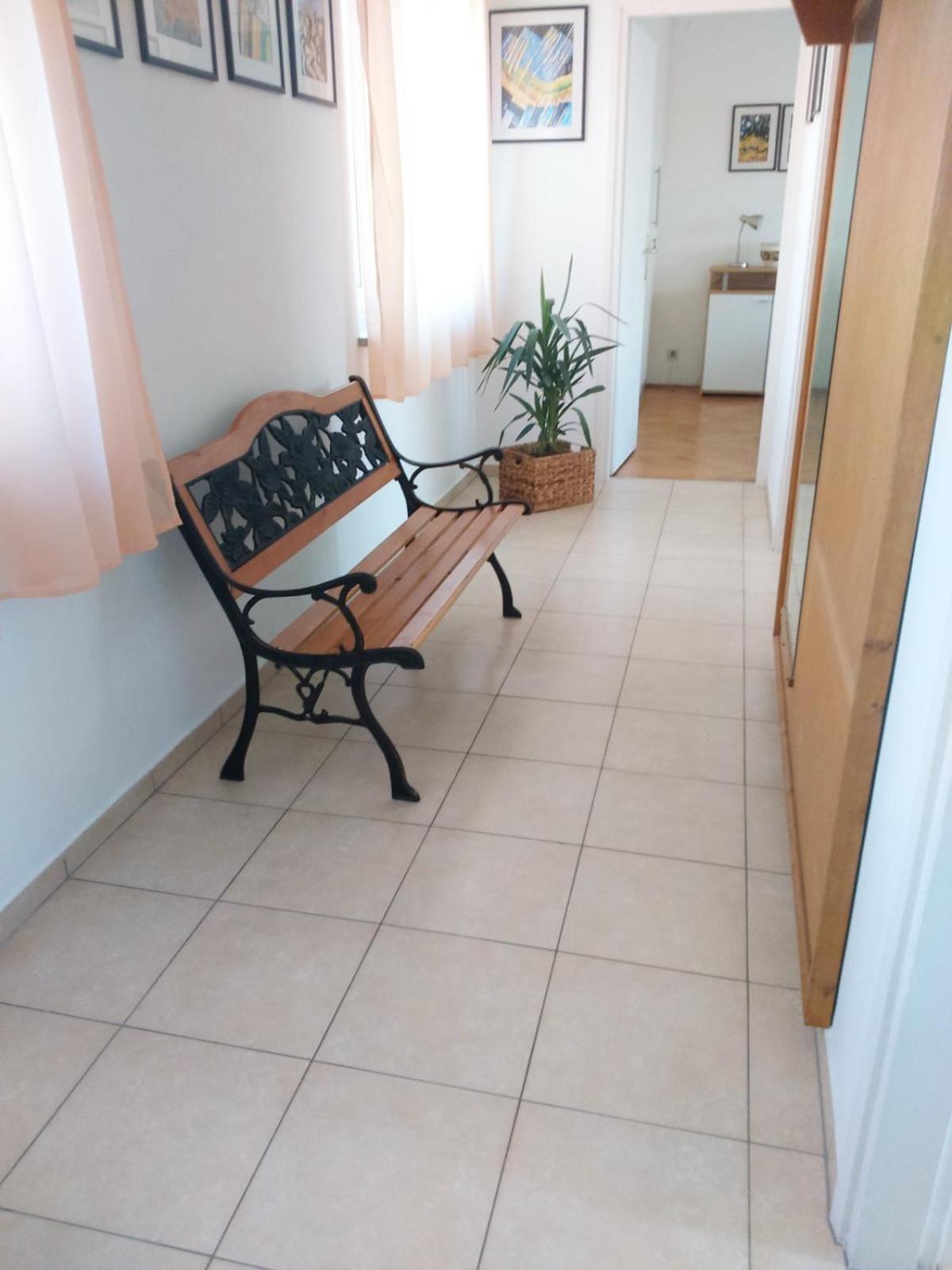Silva 1133 * Pula