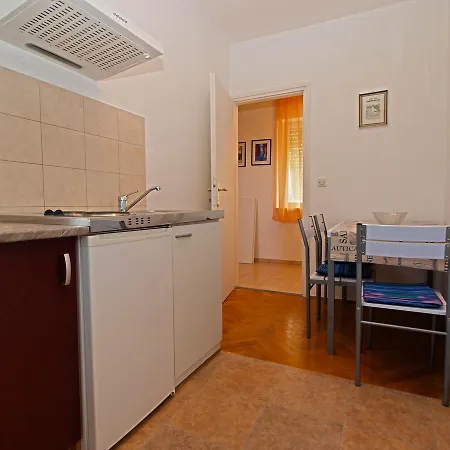Apartment Silva 1133 Pula Exterior photo